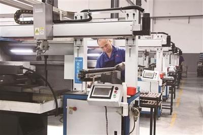 箬橫:汽配機械加工市場俏